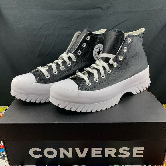 Converse Lugged 2.0 Leather All Star Women's Various Sizes - Picture 2 of 13